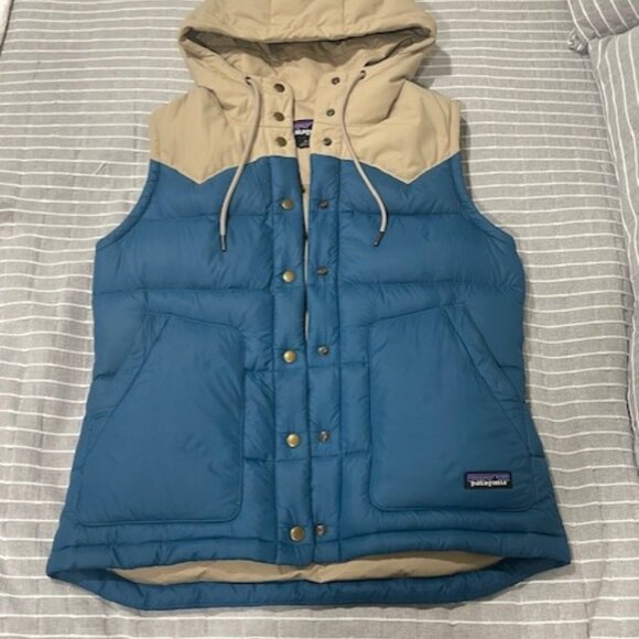 Patagonia Hooded Down Bivy Vest in Blue/Tan, Women’s Small - Picture 13 of 14